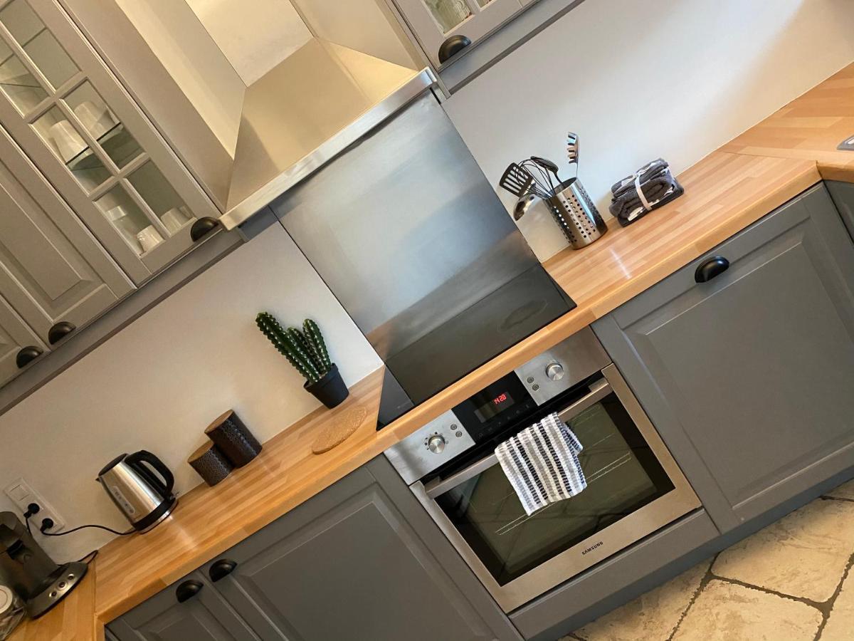 Appartement Cosy Et Moderne, Proche Cite Des Papes Avignon Bagian luar foto